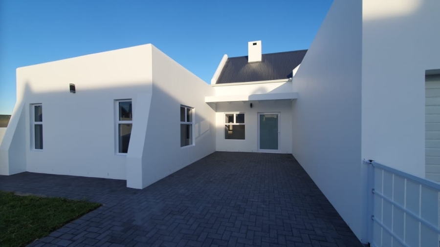 3 Bedroom Property for Sale in Lampiesbaai Western Cape